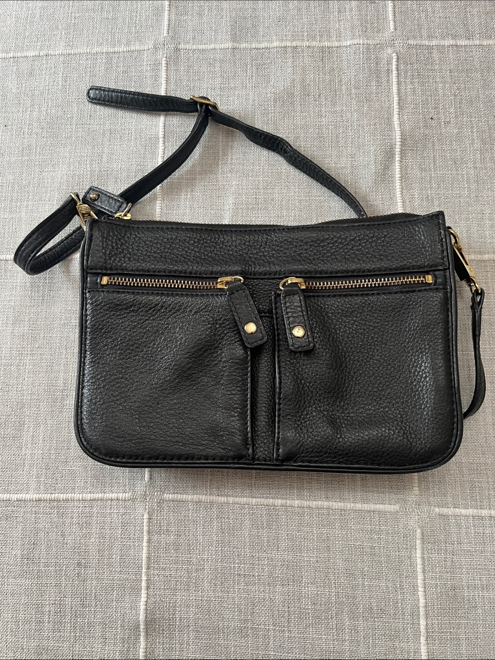 Classic TALBOTS Black Leather Crossbody Bag - Gold Hardware